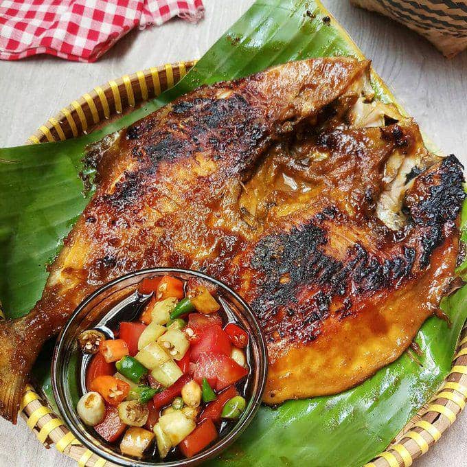 Lontong Ngengsreng: Santapan Pagi yang Menghampiri Jiwa Cilacap