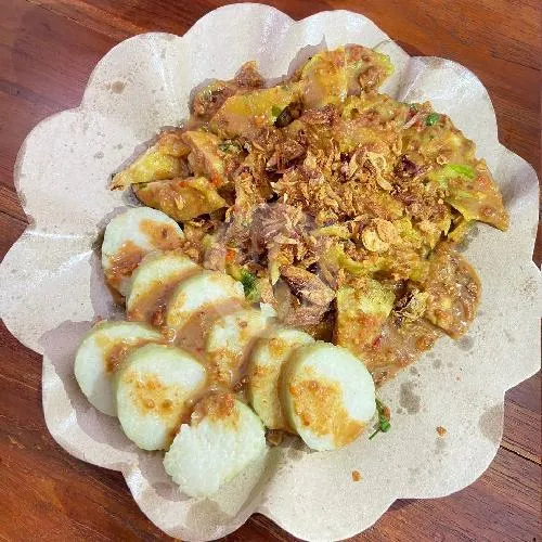 Lontong Mendoan Bumbu